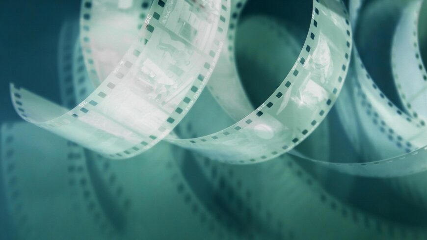 img_Nem_akarmilyen_filmekkel_rukkol_elo_az_Urania-3